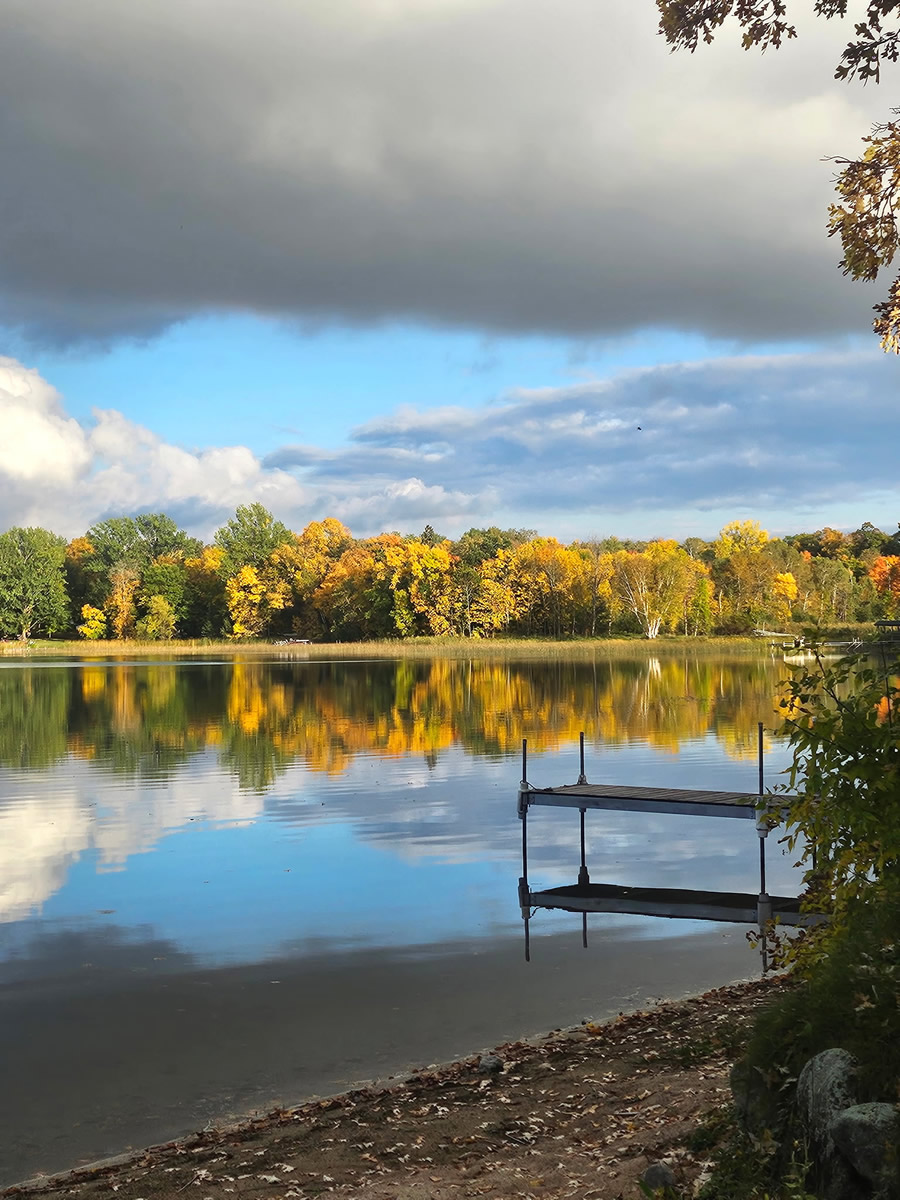 See beautiful colors at Tamarac Bay Resort.