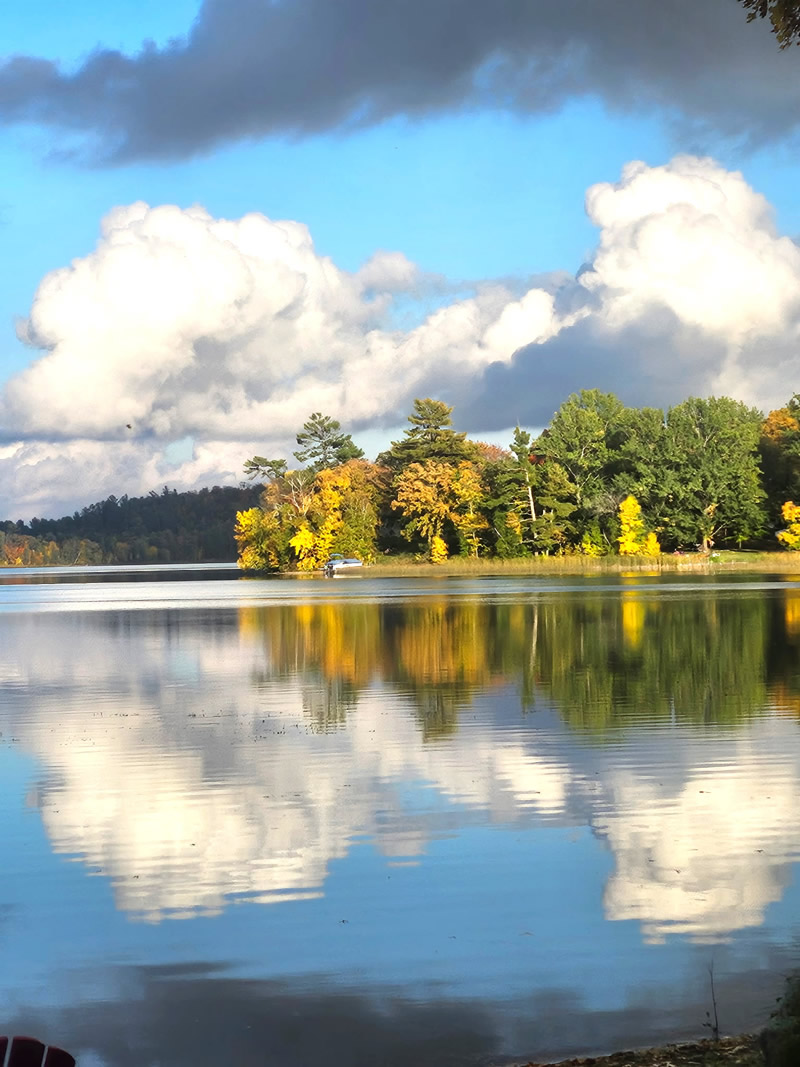 See beautiful colors at Tamarac Bay Resort.